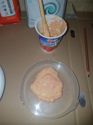 alginat zmienia kolor